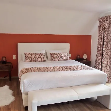 ベッド・アンド・ブレックファスト La Bergerie De Lives ナミュール