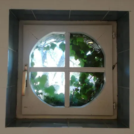 ベッド・アンド・ブレックファスト La Bergerie De Lives 4*