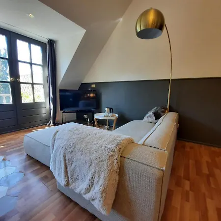 Bed & Breakfast La Bergerie De Lives 4*