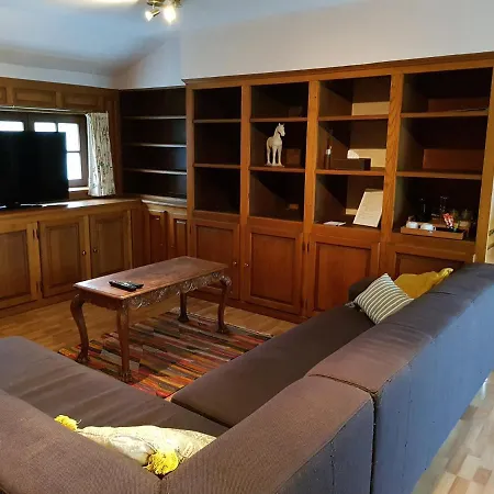 La Bergerie De Lives Bed & Breakfast