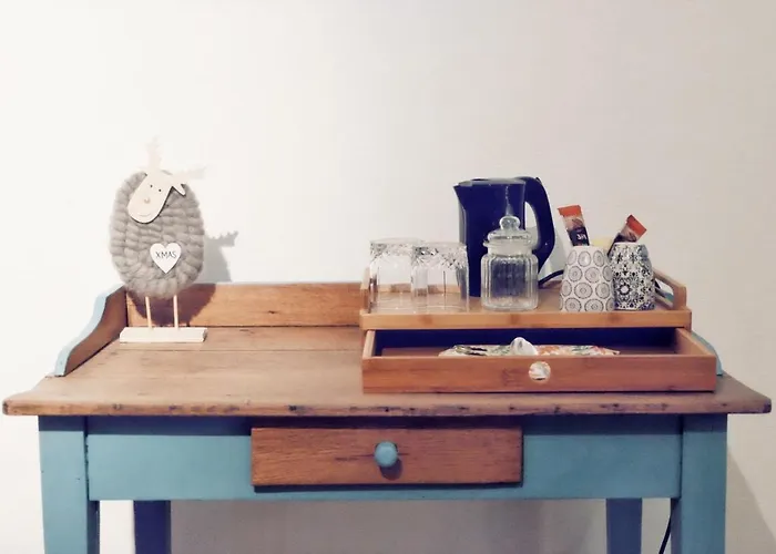 Couette-café La Bergerie De Lives 4*