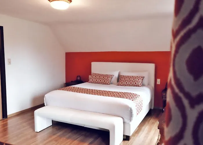 La Bergerie De Lives 4* Namur